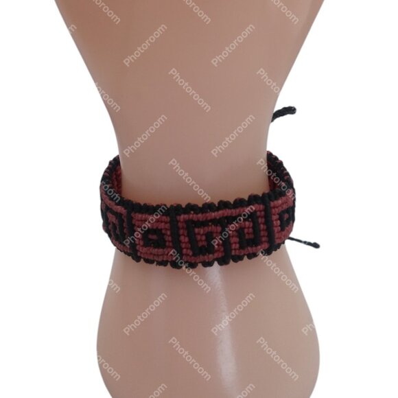 Unisex Bracelet Woven Macrame Thread Labyrinth Designs - Picture 4 of 6